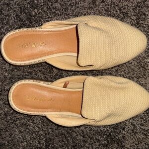 Indigo Women's Cream Slip-On Shoes